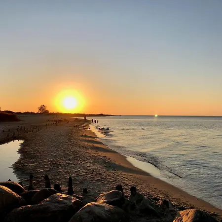 Waldstraße 49, Neu! Riviera 41 *